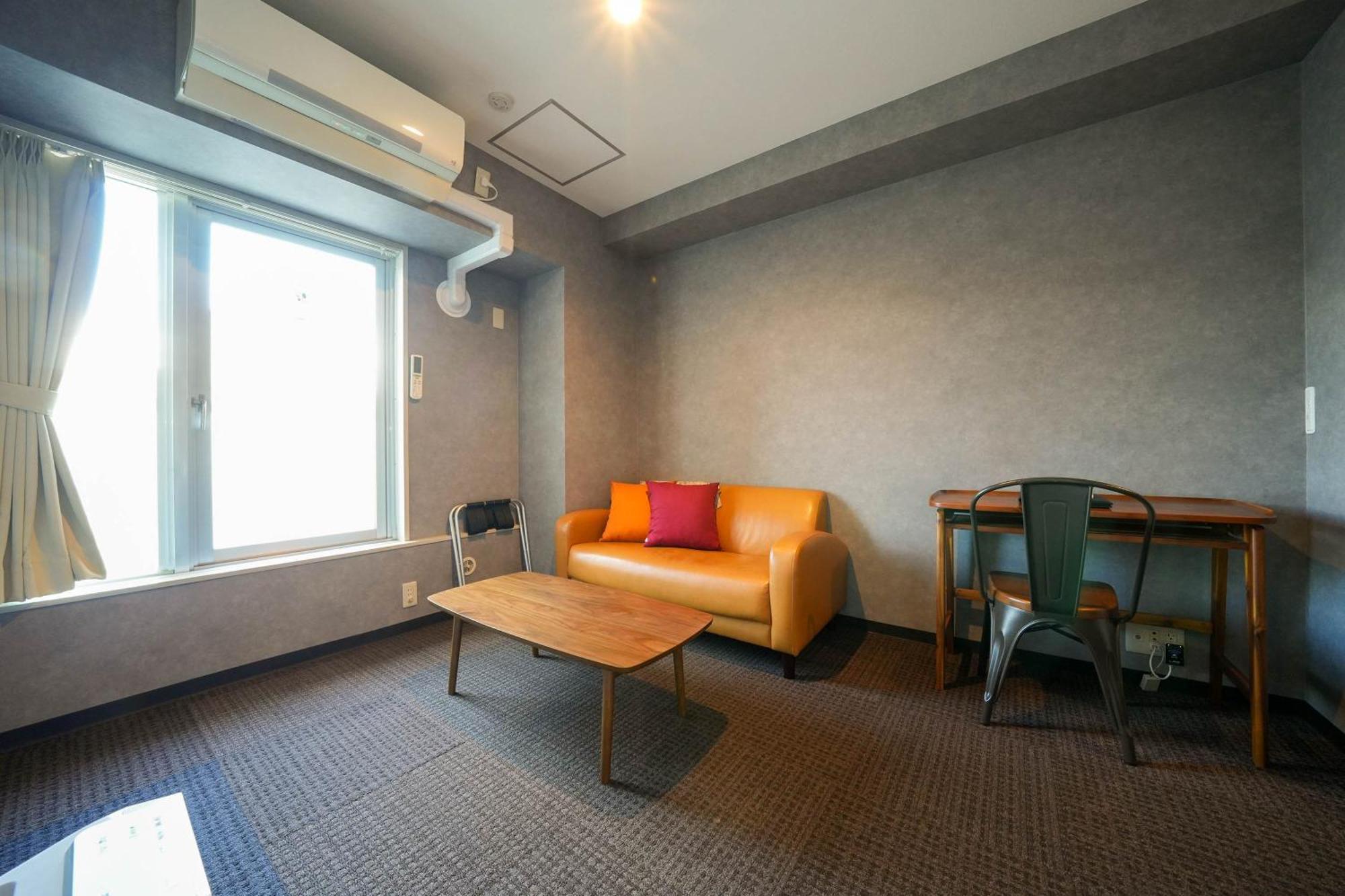 Residence Hotel Stripe Sapporo Bagian luar foto