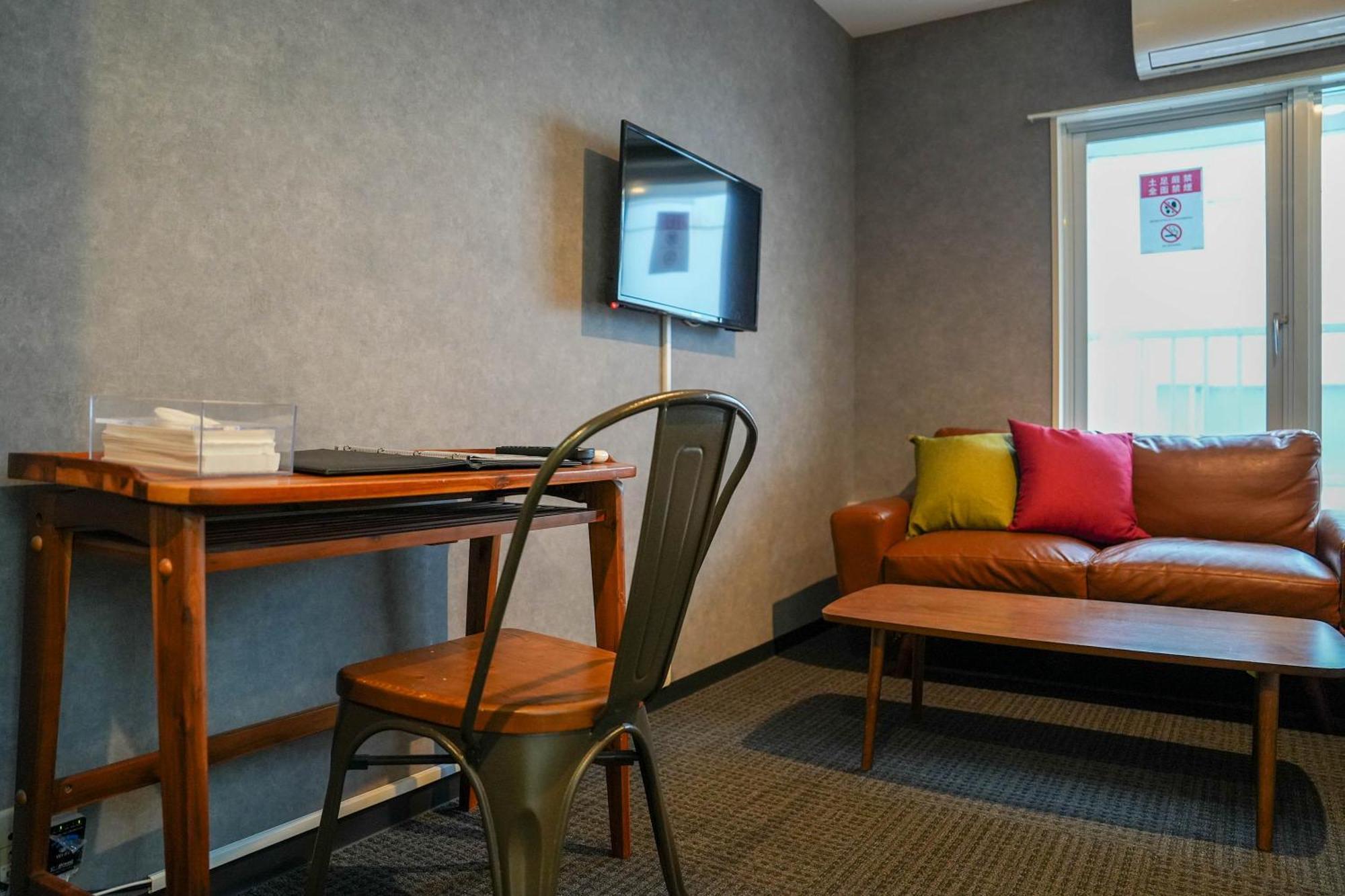 Residence Hotel Stripe Sapporo Bagian luar foto