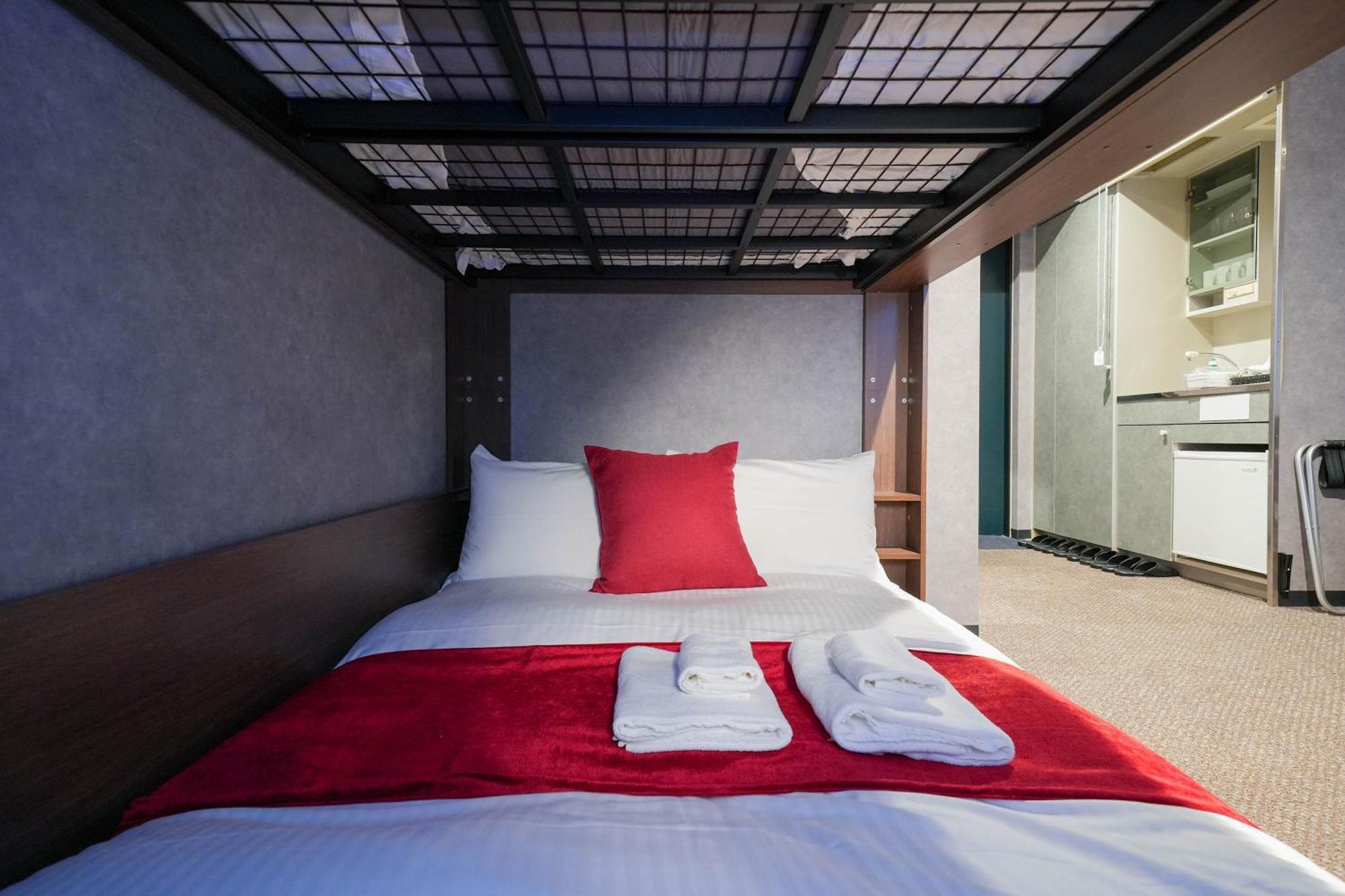 Residence Hotel Stripe Sapporo Bagian luar foto