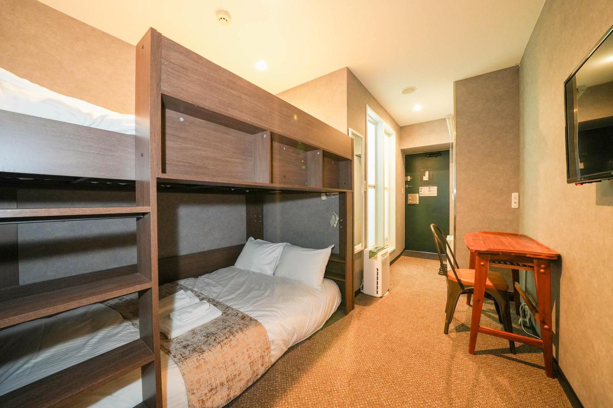 Residence Hotel Stripe Sapporo Bagian luar foto