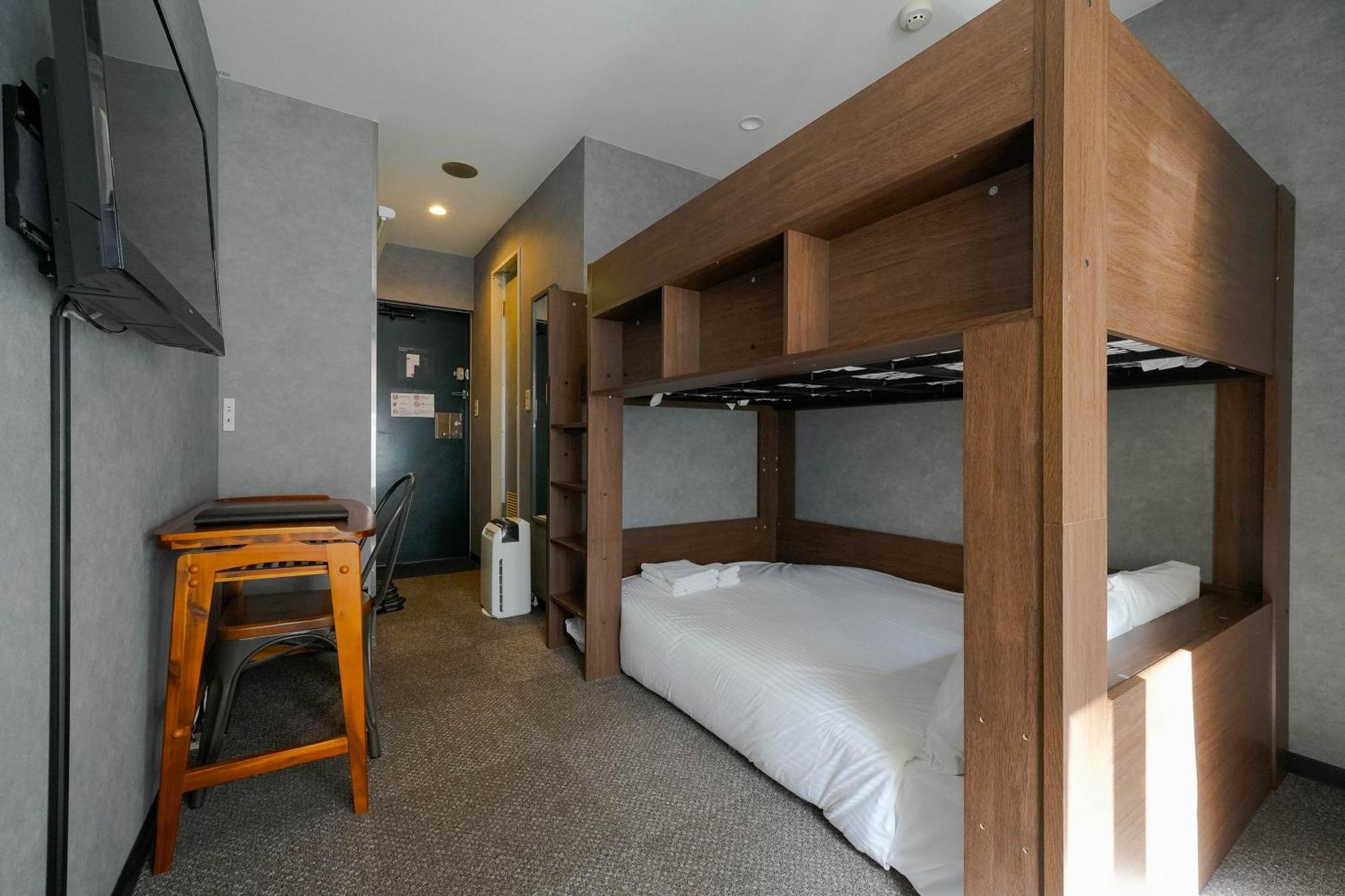 Residence Hotel Stripe Sapporo Bagian luar foto