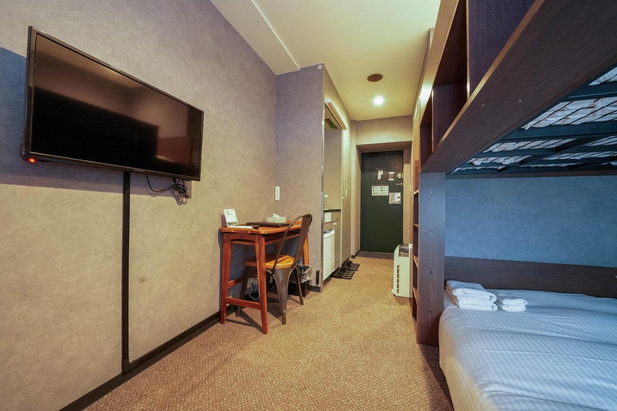 Residence Hotel Stripe Sapporo Bagian luar foto