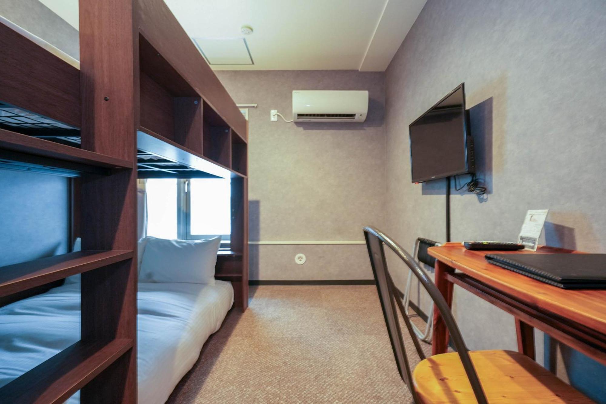 Residence Hotel Stripe Sapporo Bagian luar foto